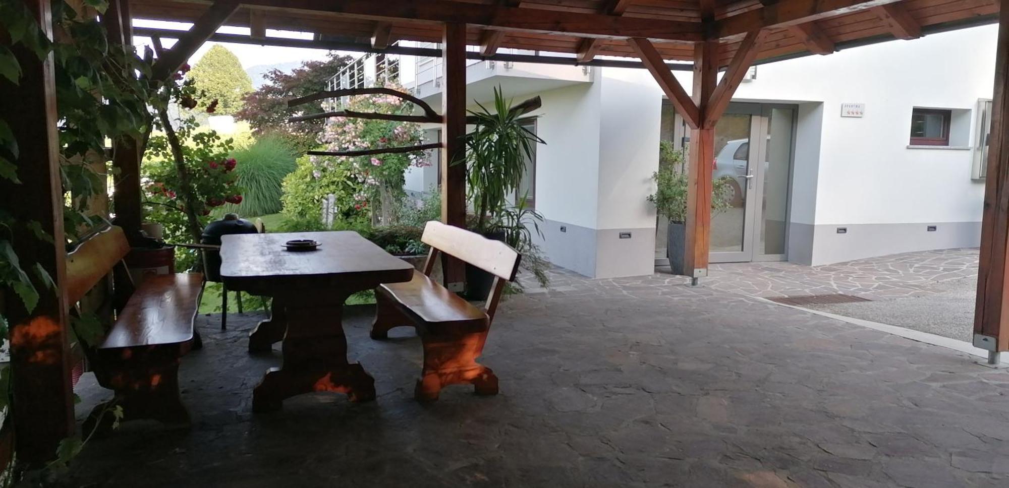 Apartma Na Ravnicah Церкно Экстерьер фото