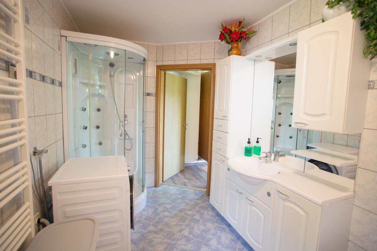 Apartma Na Ravnicah Церкно Экстерьер фото